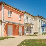 Maison Avec Terrasse - 3 Pour 6 Personnes, Jardin - Api-1-52-1370 *