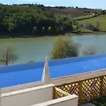 Maison Avec Terrasse - 3 Pour 6 Personnes, Jardin - Api-1-52-1370
