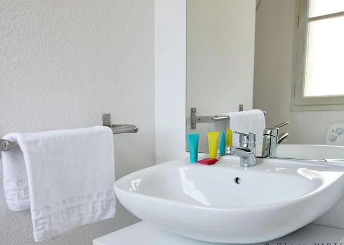 Maison Avec Terrasse - 3 Pour 6 Personnes, Jardin - Api-1-52-1370 Kemp Carla-Bayle