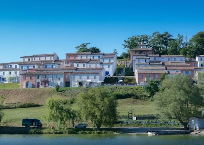 Maison Avec Terrasse - 3 Pour 6 Personnes, Jardin - Api-1-52-1370